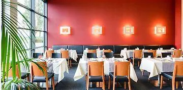 Novina Hotel Herzogenaurach Herzo-Base 4*,