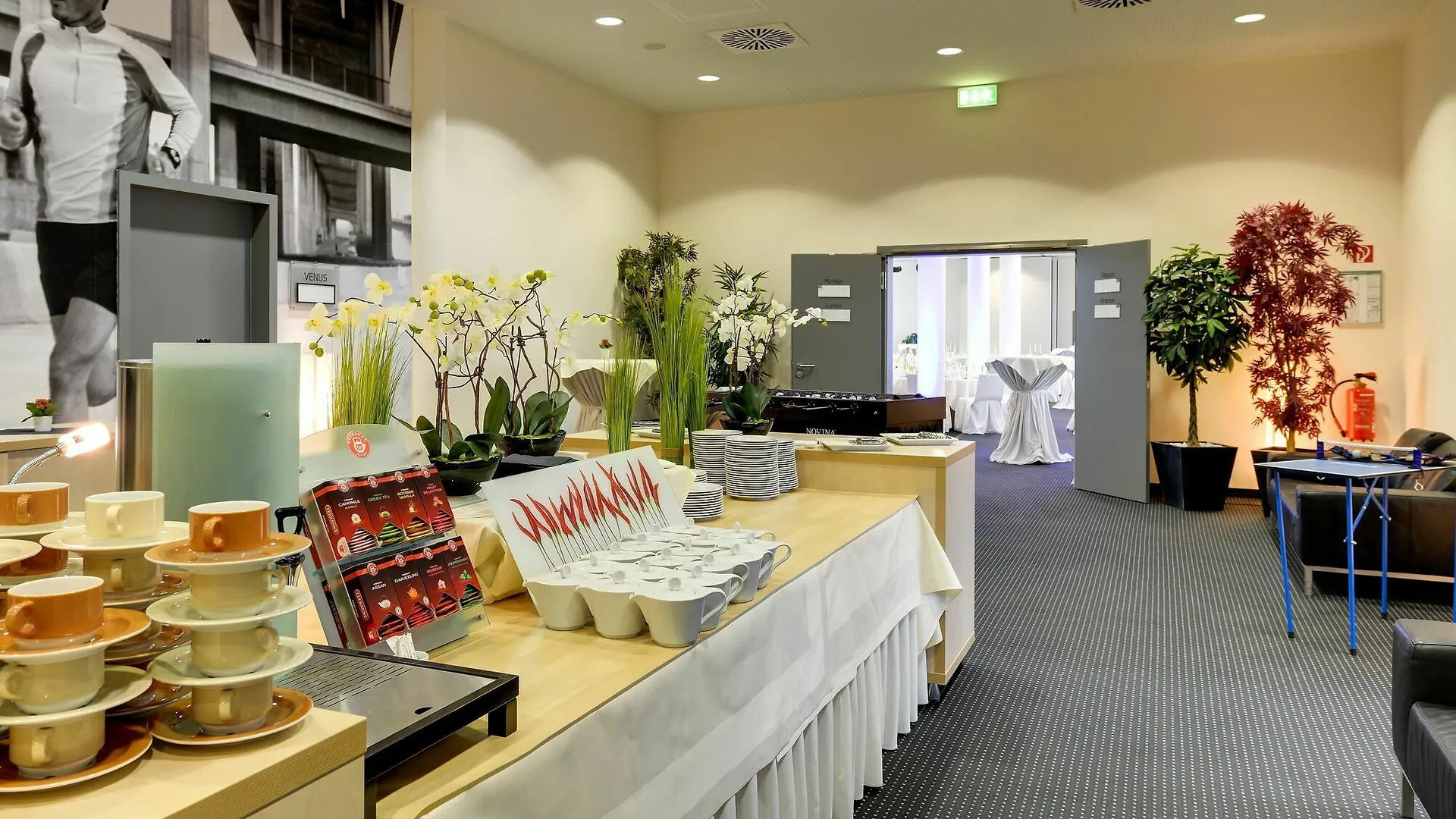 Novina Hotel Herzogenaurach Herzo-Base 4*,